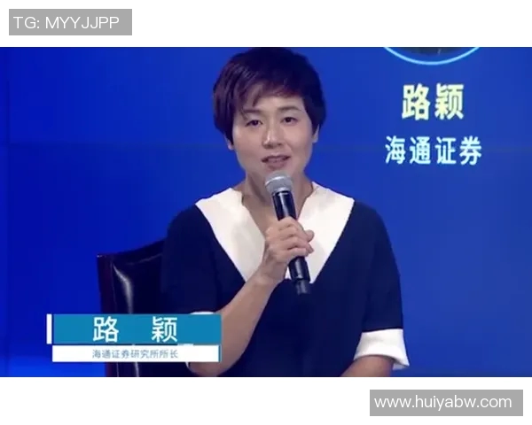 专访杨芳揭秘英雄联盟成功背后的策略与团队协作秘诀